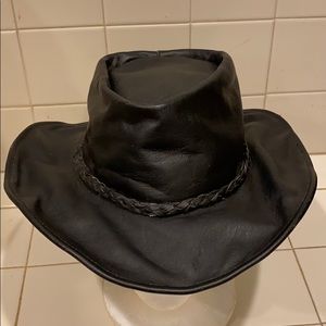 Black Western style hat leather made in Mexico pre-owned